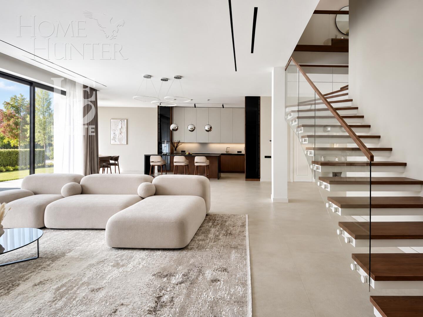 2-этажный коттедж 349.7 м² с отделкой