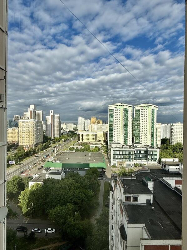 6-КОМН. КВАРТИРА С ОТДЕЛКОЙ 150 М² НА 18 ЭТАЖЕ