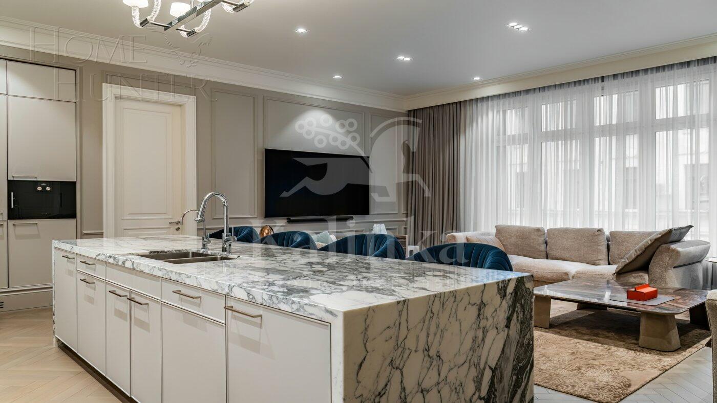 3-КОМН. КВАРТИРА С ОТДЕЛКОЙ 137 М² НА 2 ЭТАЖЕ
