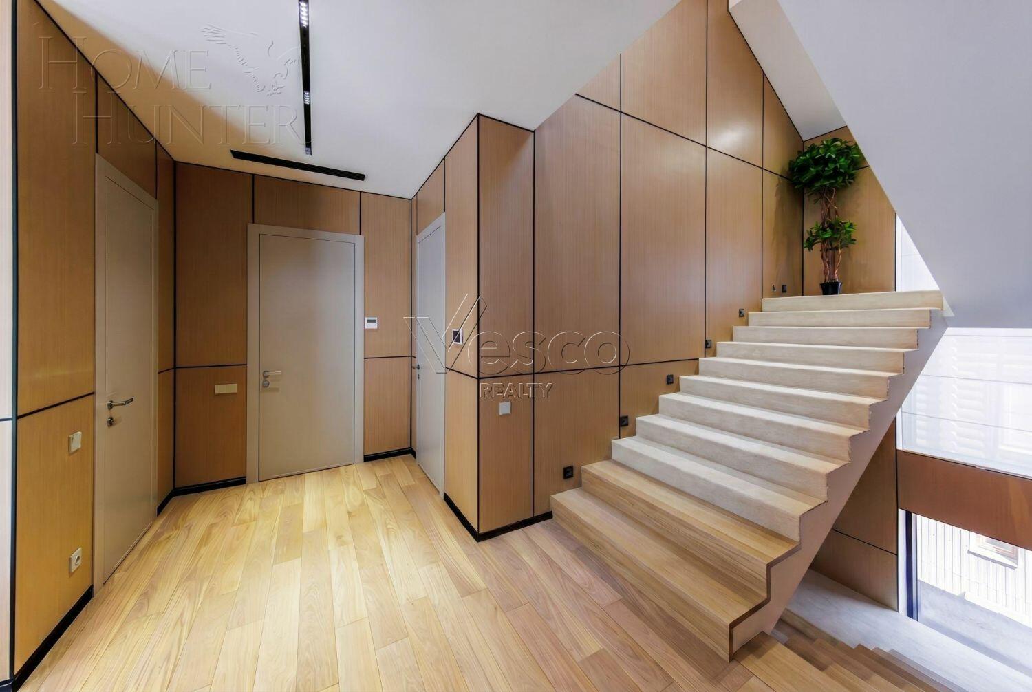 2-этажный коттедж 964.5 м² с отделкой