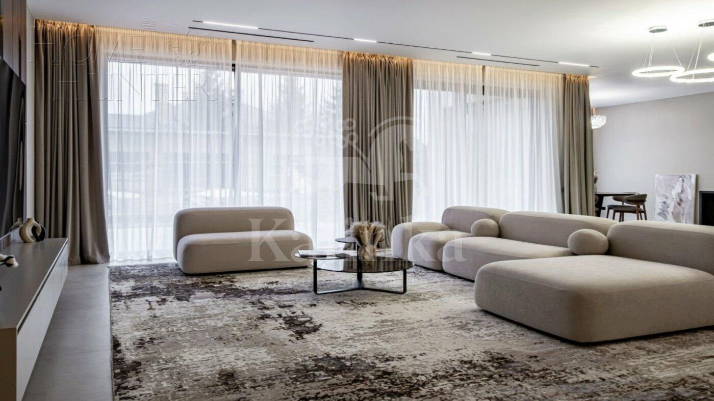 2-этажный коттедж 349.7 м² с отделкой
