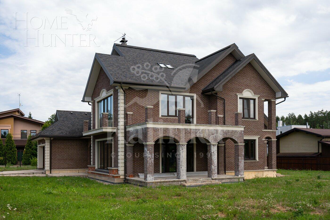 2-этажный коттедж 380 м² без отделки