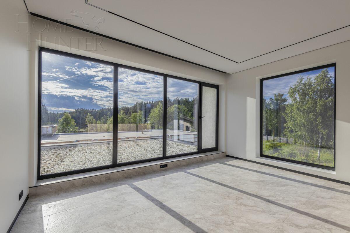 2-этажный коттедж 340 м² с отделкой