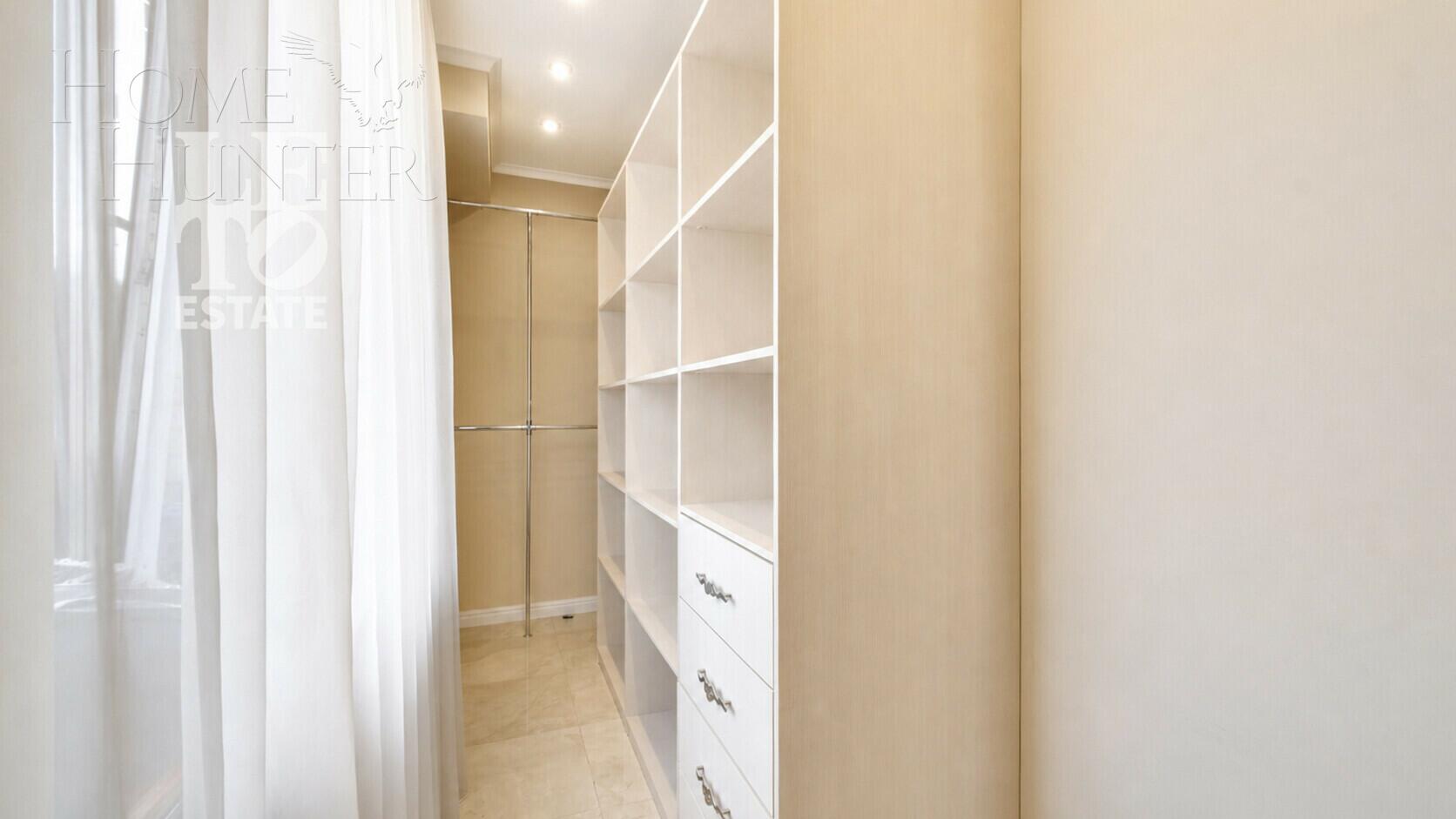 2-этажный коттедж 800 м² с отделкой