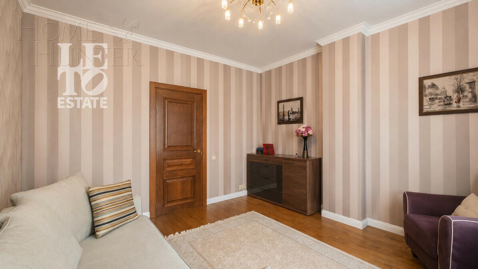 2-этажный коттедж 800 м² с отделкой