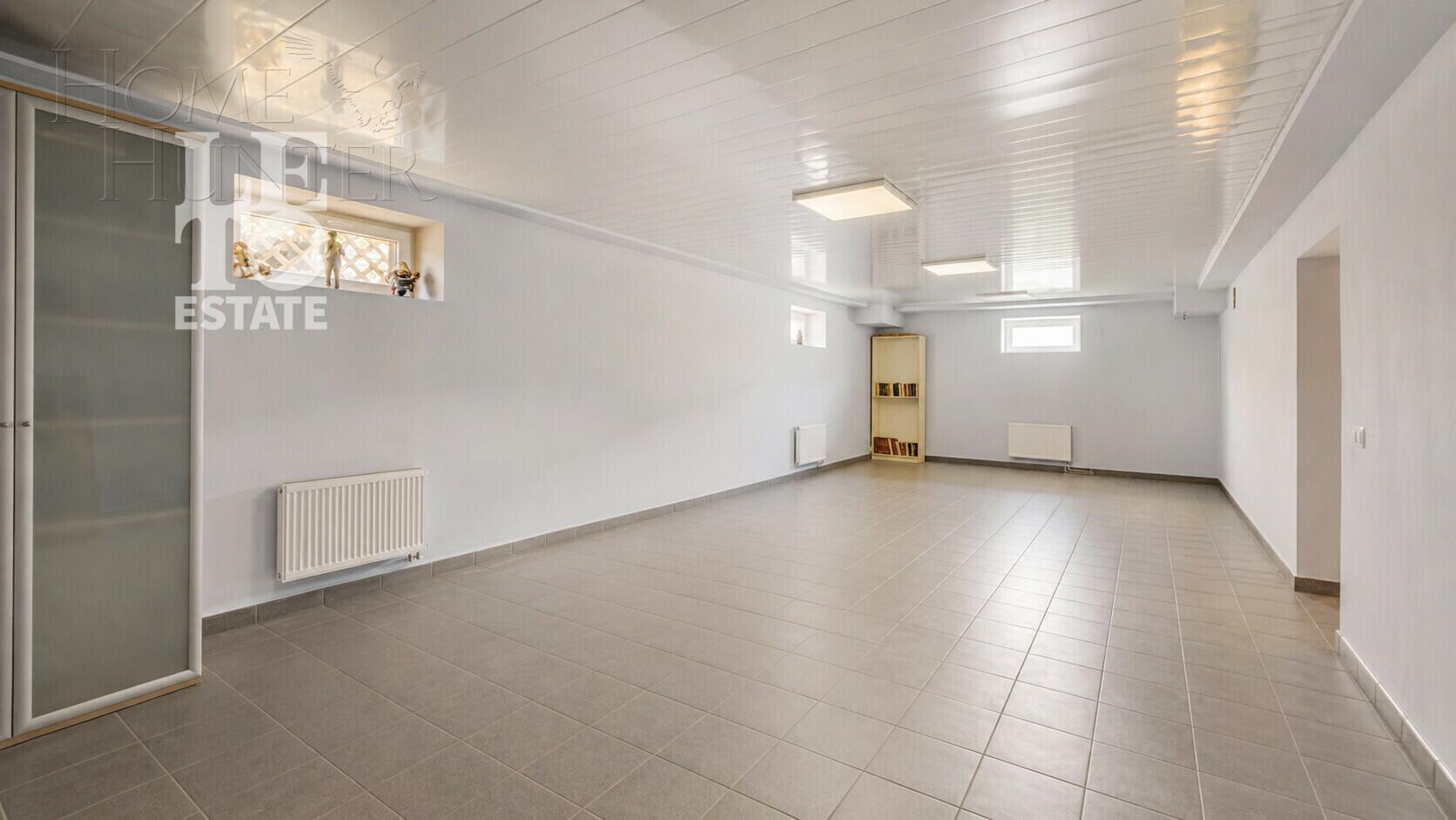 2-этажный коттедж 800 м² с отделкой