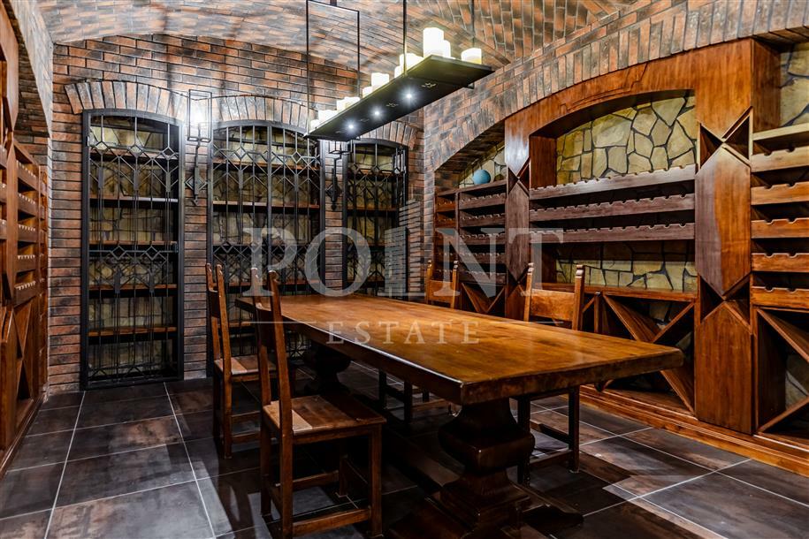 2-этажный коттедж 900 м² с отделкой