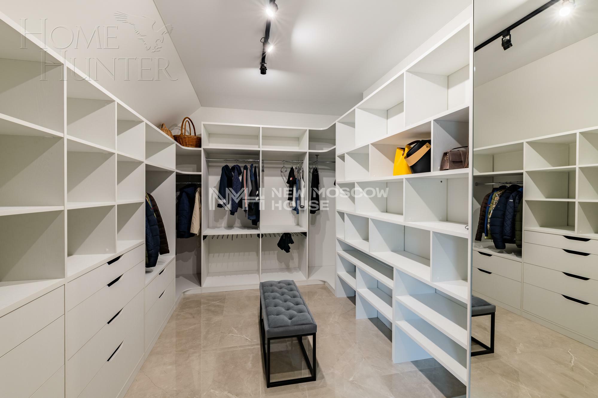 2-этажный коттедж 450 м² с отделкой
