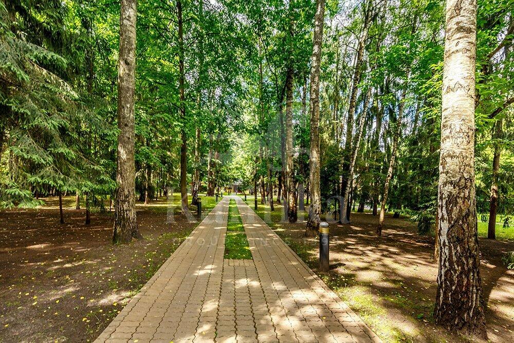2-этажный коттедж 823.4 м² с отделкой