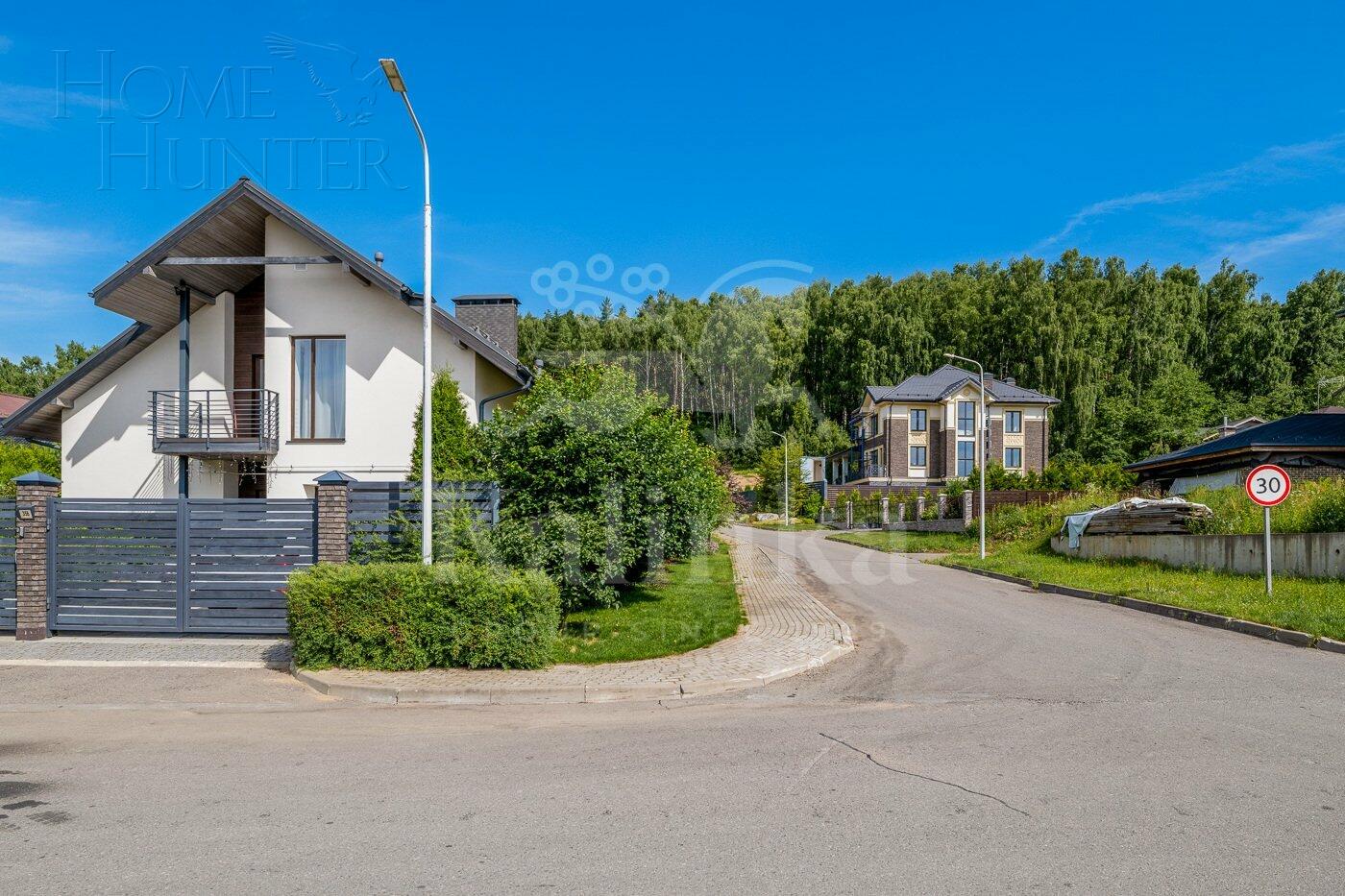 2-этажный коттедж 1 050 м² с отделкой