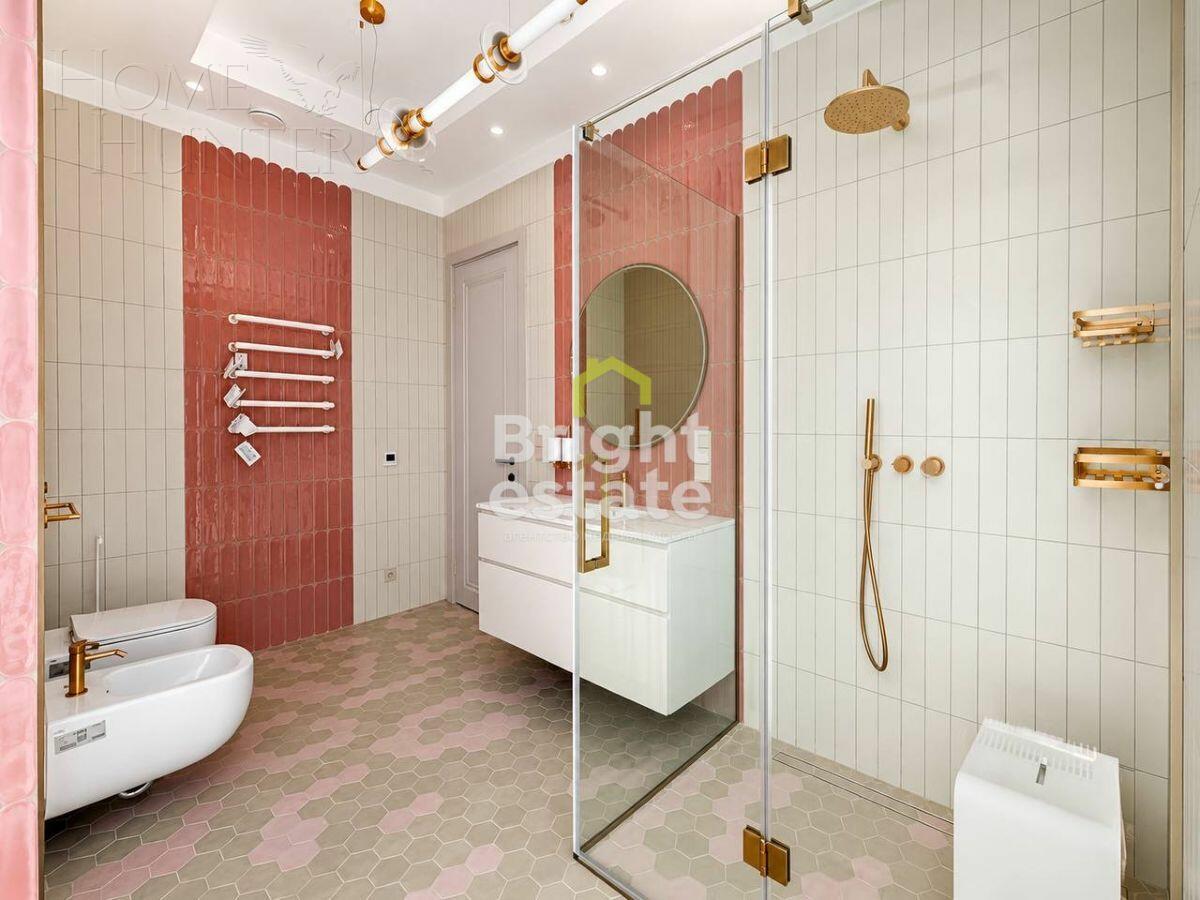 3-этажный коттедж 420 м² с отделкой