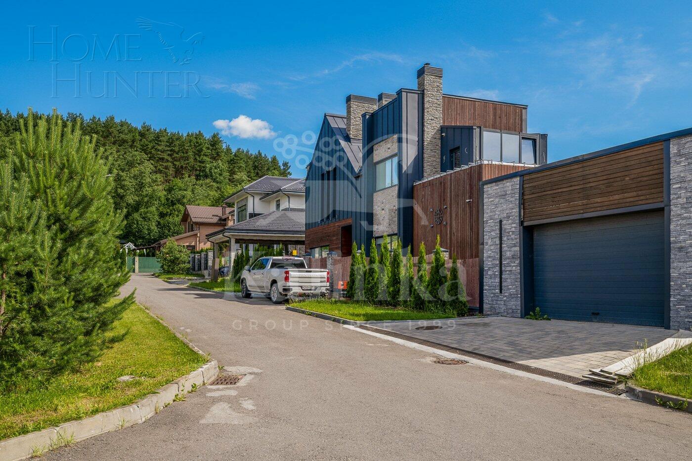 2-этажный коттедж 1 050 м² с отделкой