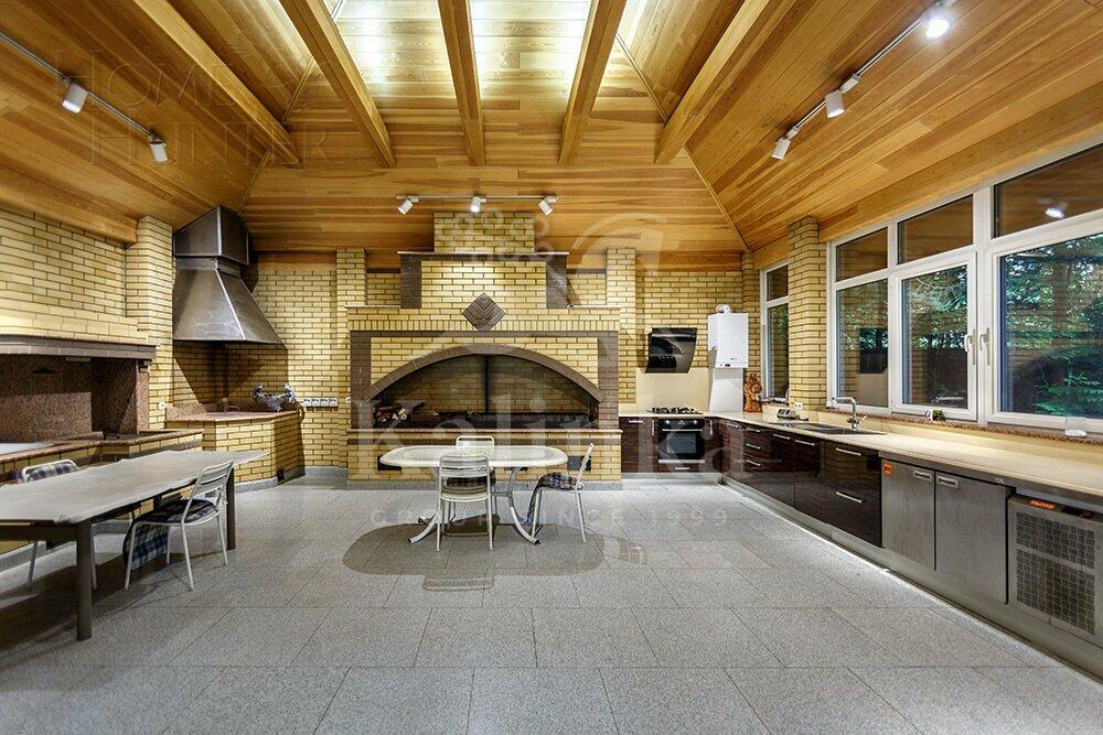 2-этажный коттедж 823.4 м² с отделкой