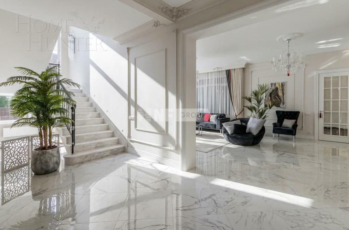 2-этажный коттедж 400 м² с отделкой