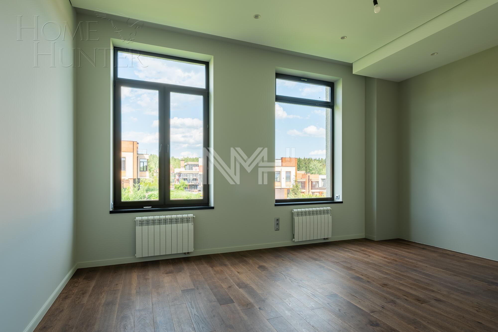 3-этажный коттедж 280 м² с отделкой