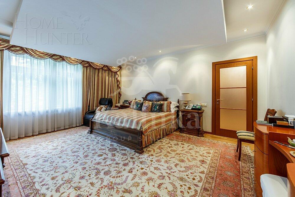 2-этажный коттедж 823.4 м² с отделкой