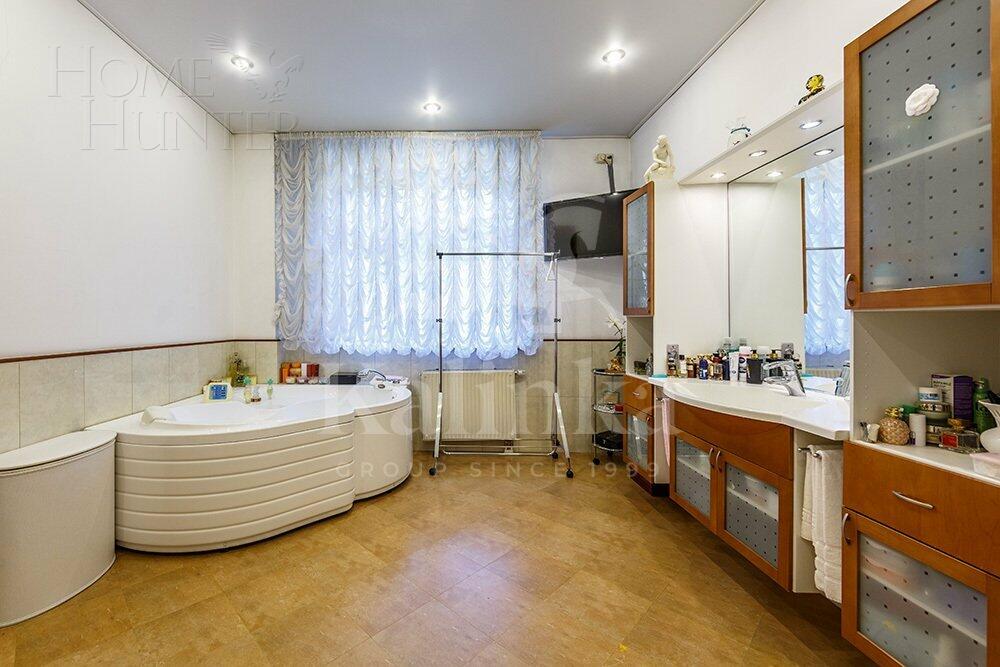 2-этажный коттедж 823.4 м² с отделкой