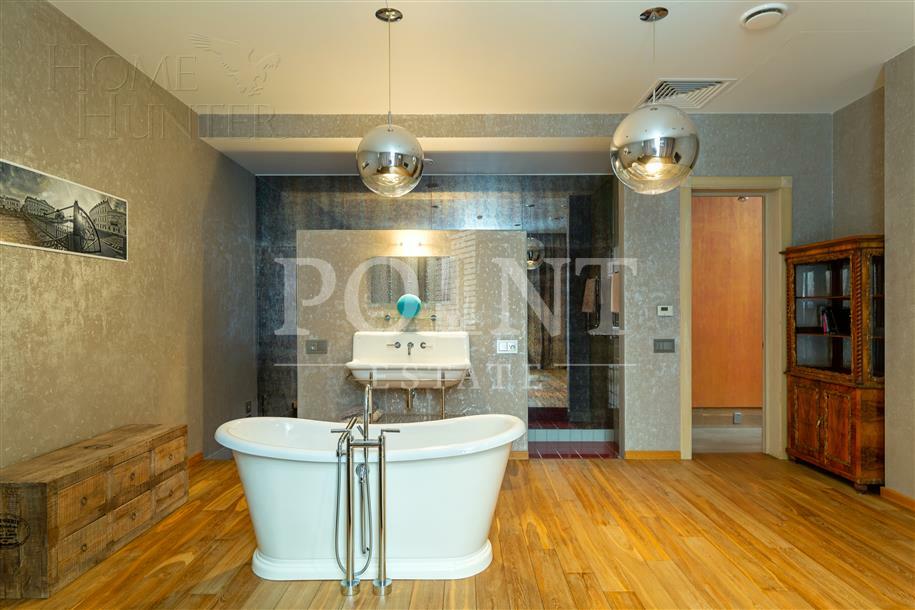 2-этажный коттедж 1 500 м² с отделкой
