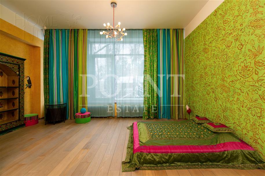2-этажный коттедж 1 500 м² с отделкой