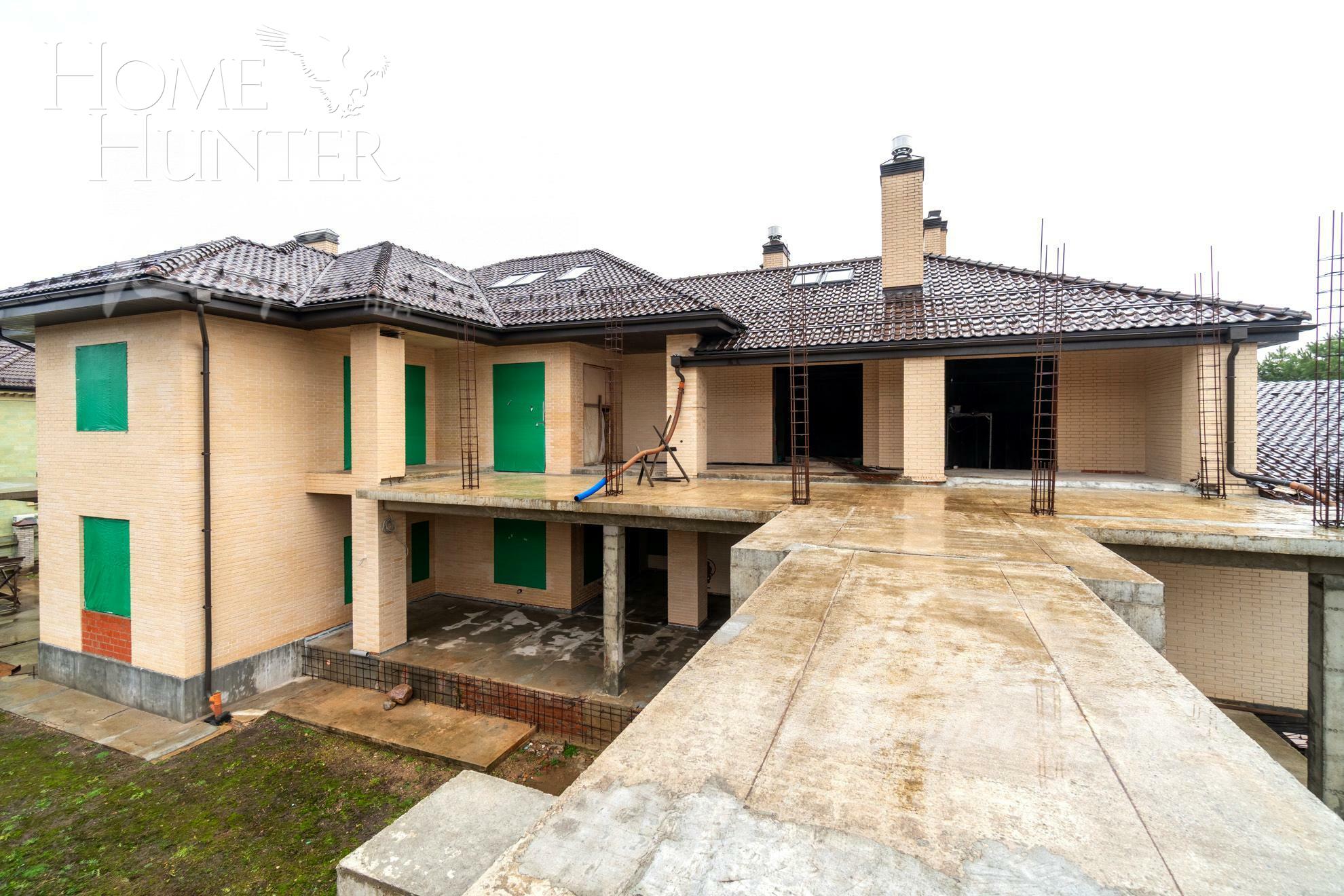 2-этажный коттедж 800 м² без отделки
