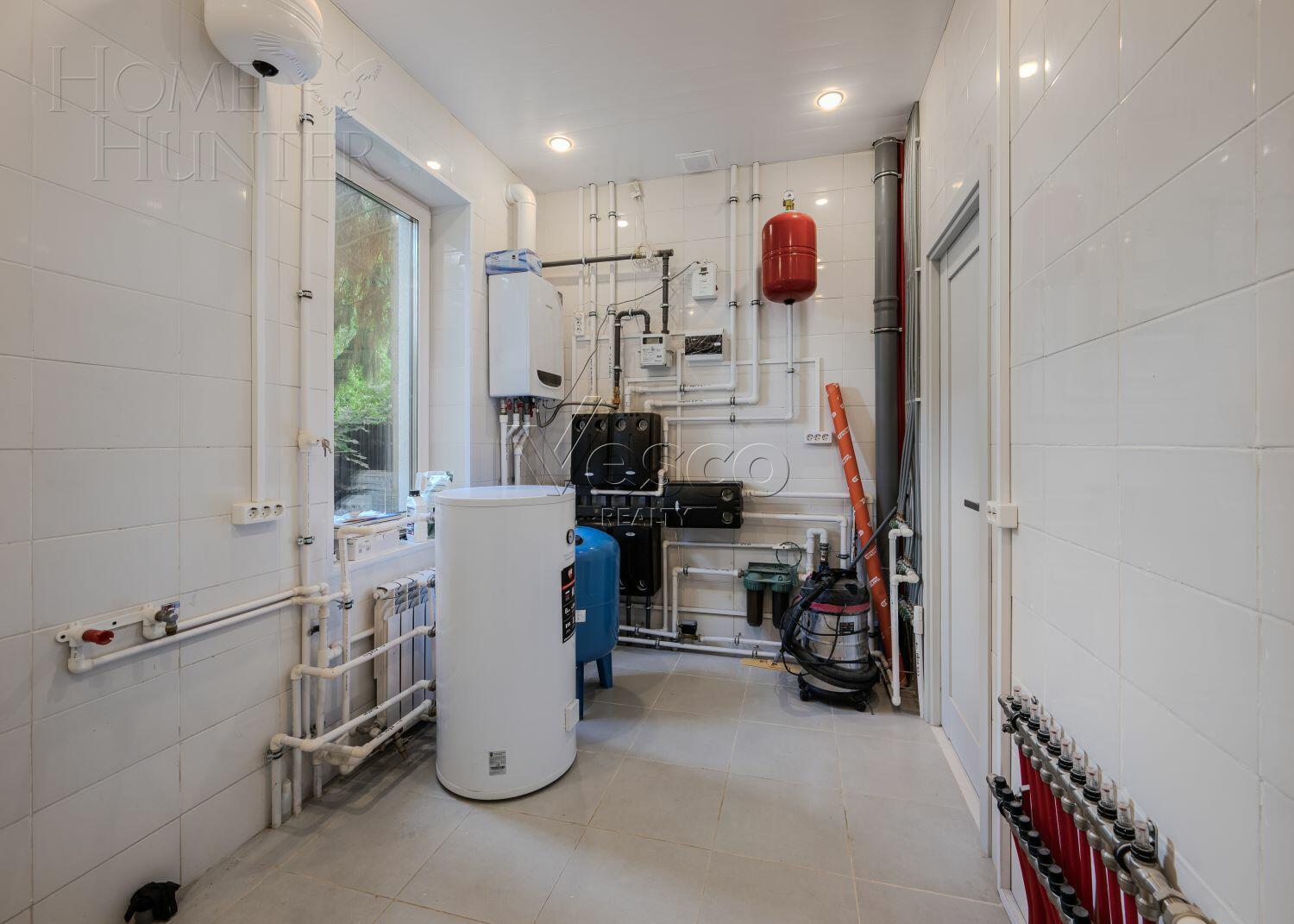 2-этажный коттедж 270 м² с отделкой