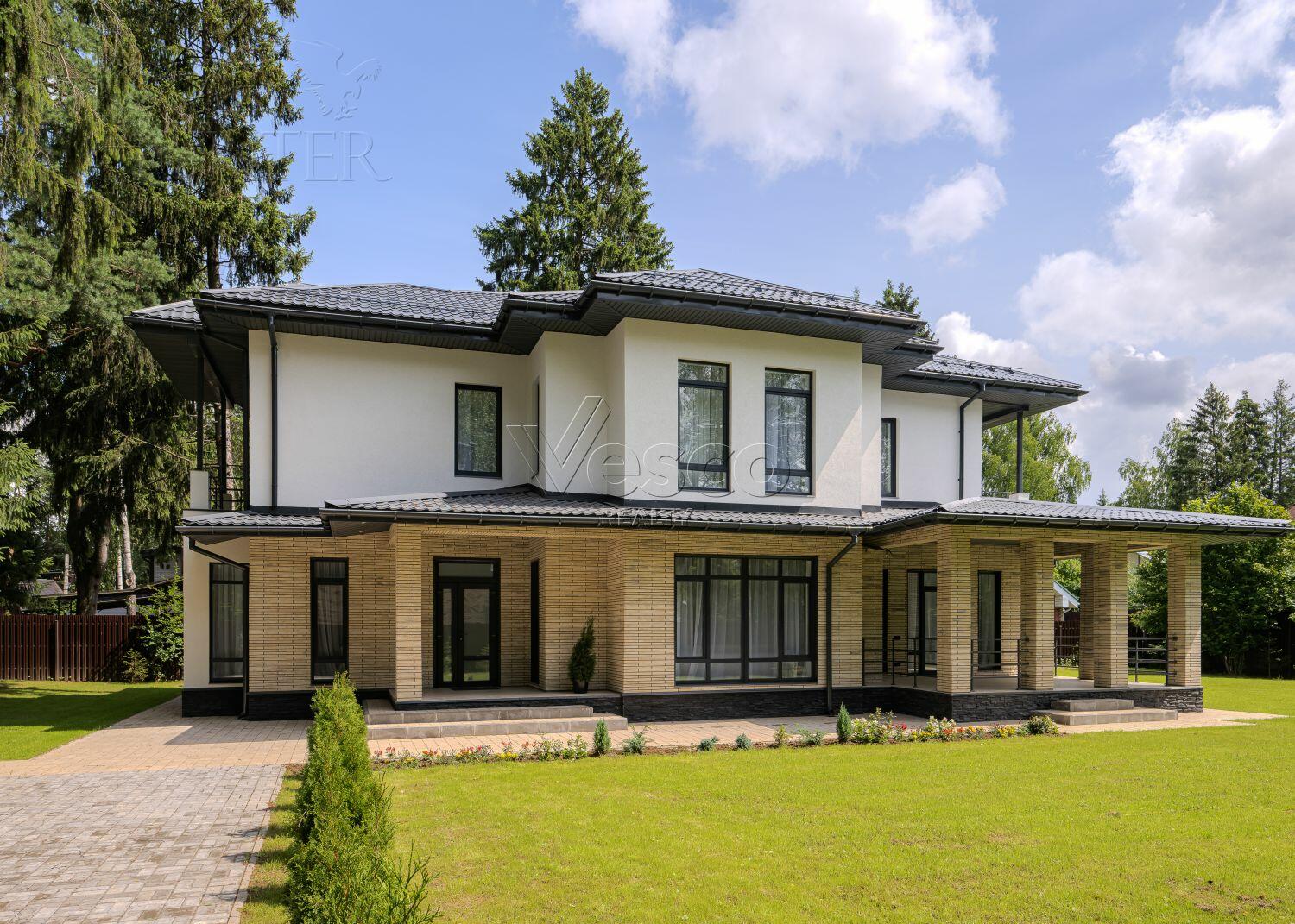 2-этажный коттедж 270 м² с отделкой