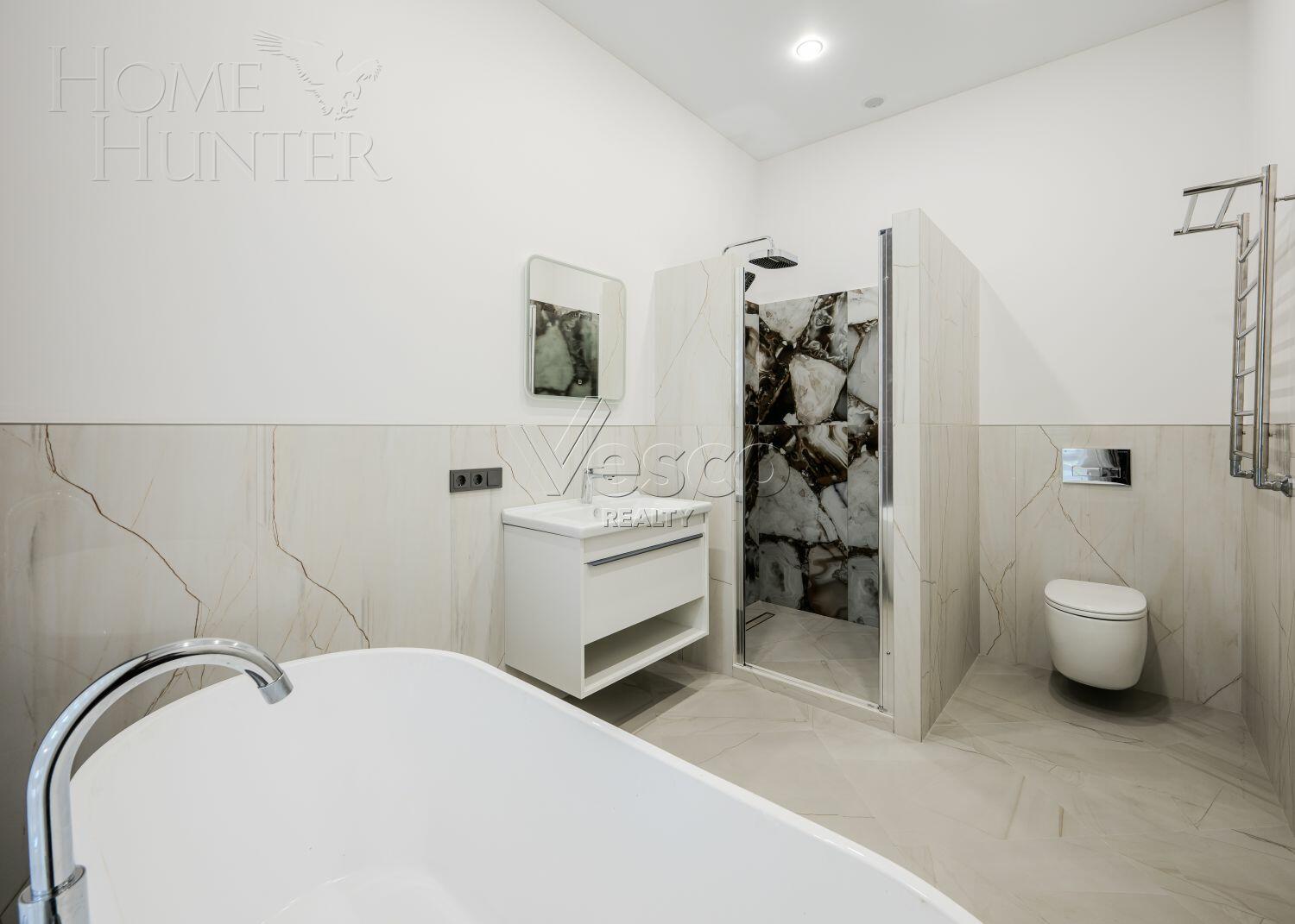 2-этажный коттедж 270 м² с отделкой