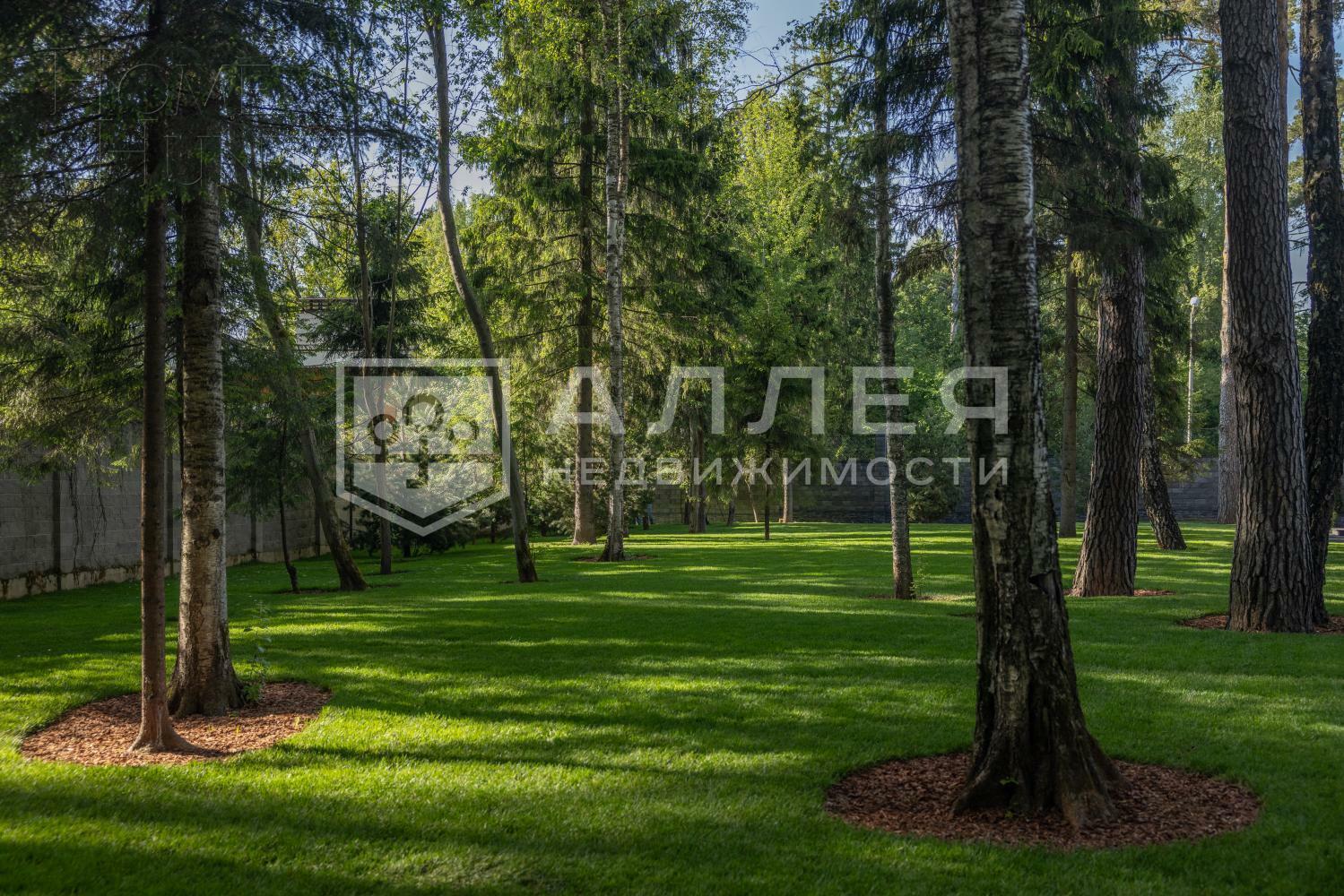 2-этажный коттедж 1 700 м² без отделки