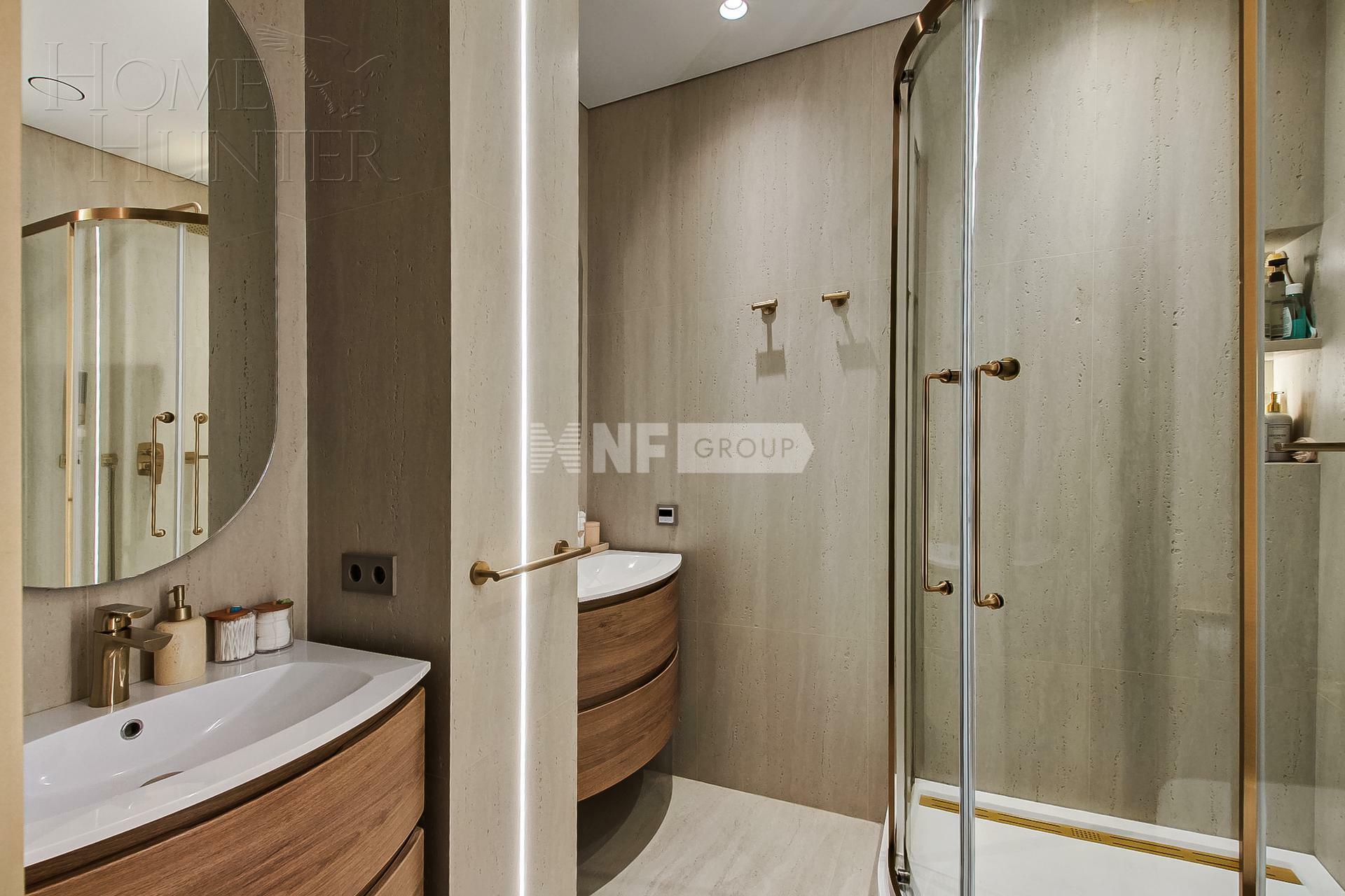 5-КОМН. КВАРТИРА С ОТДЕЛКОЙ 224.3 М² НА 3 ЭТАЖЕ
