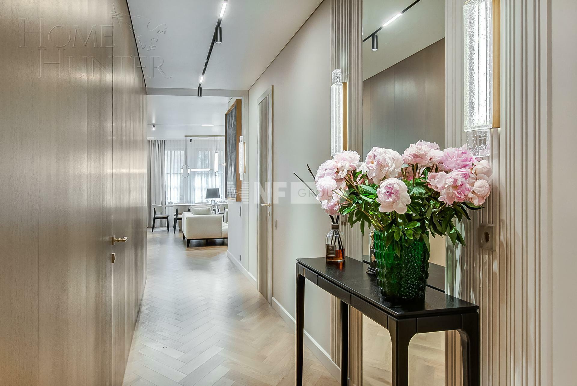 5-КОМН. КВАРТИРА С ОТДЕЛКОЙ 224.3 М² НА 3 ЭТАЖЕ