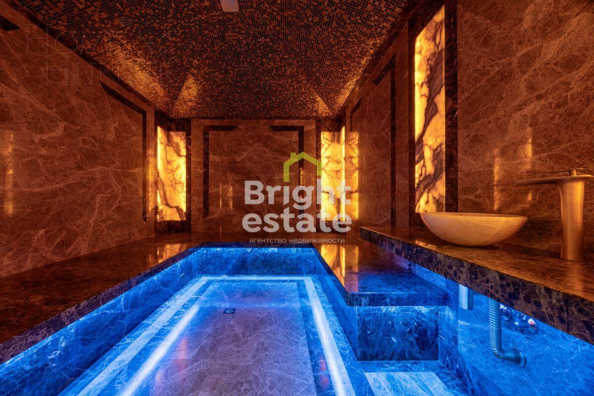 2-этажный коттедж 1 800 м² с отделкой