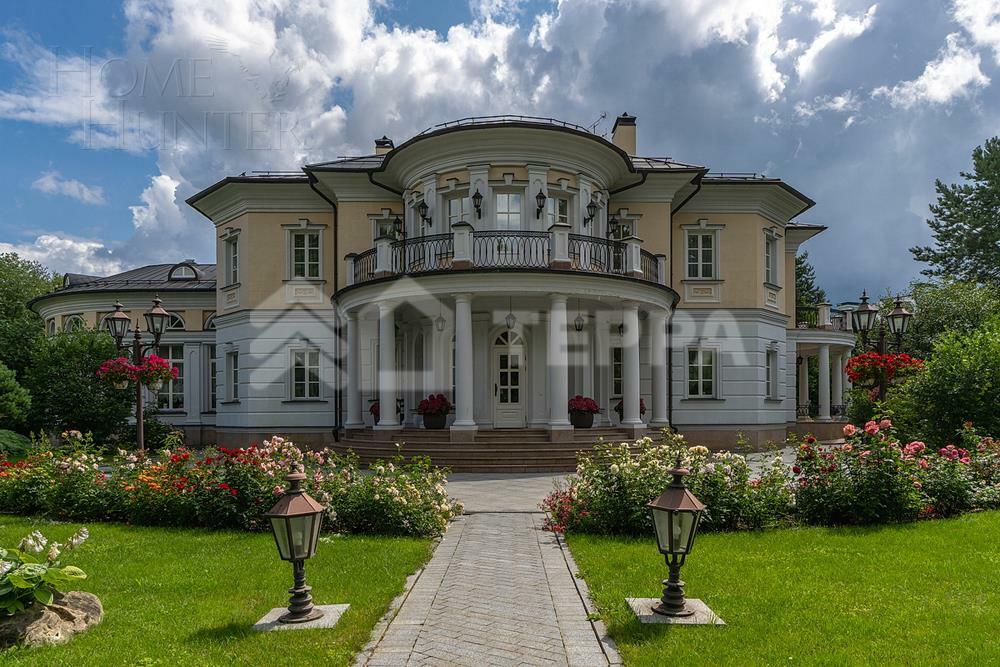 КОТТЕДЖ 1 800 м² с отделкой
