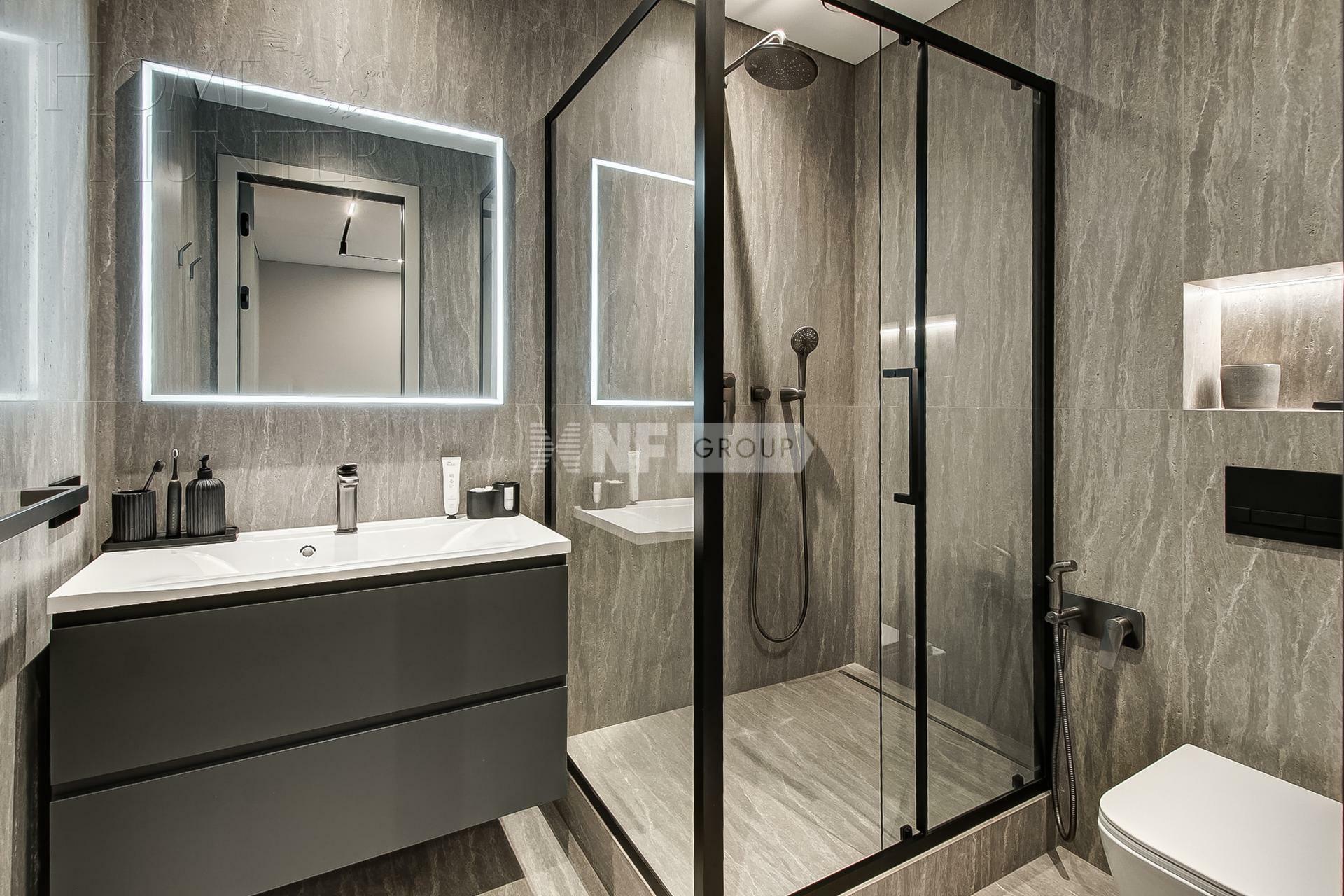 5-КОМН. КВАРТИРА С ОТДЕЛКОЙ 224.3 М² НА 3 ЭТАЖЕ