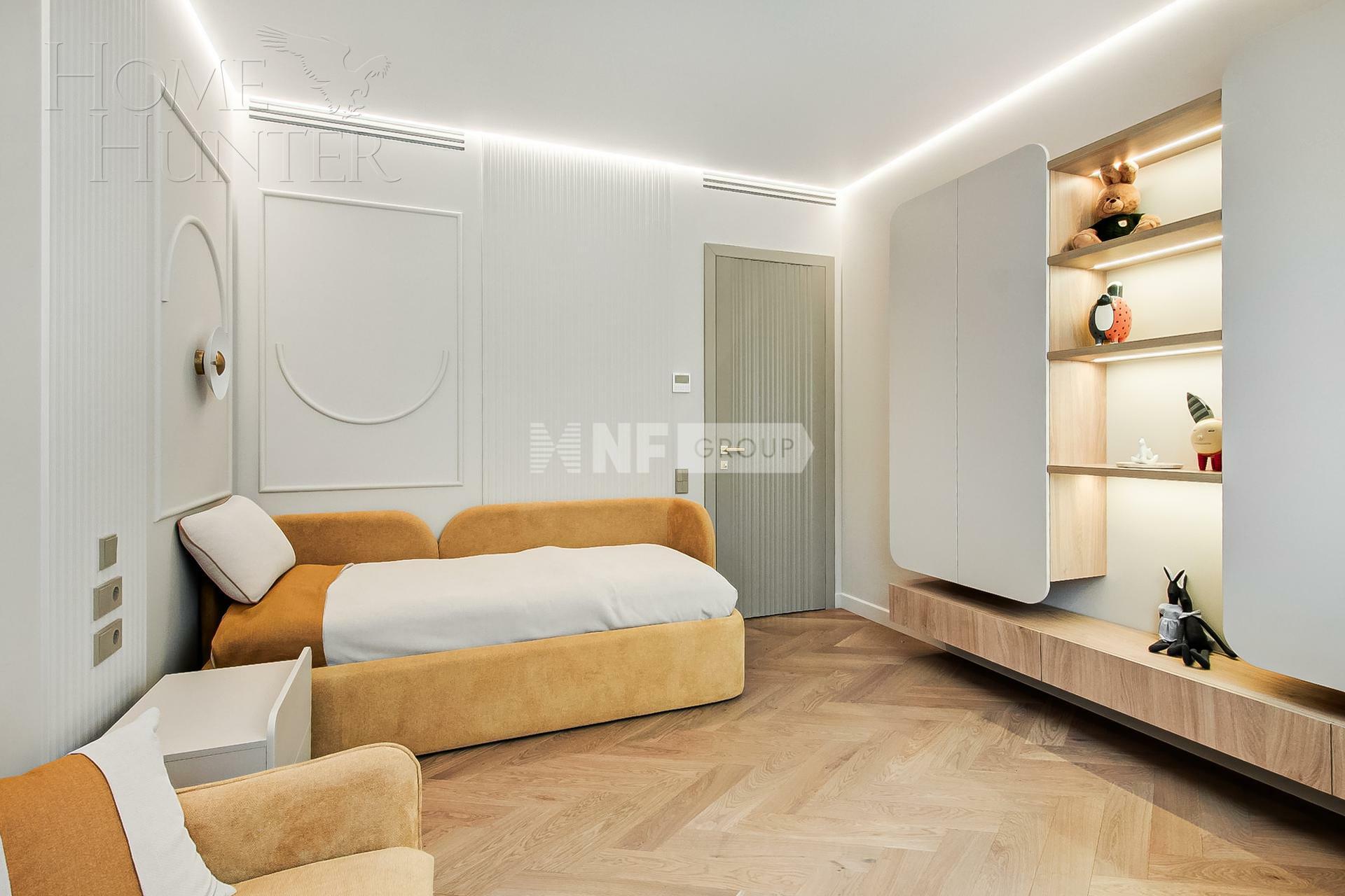 5-КОМН. КВАРТИРА С ОТДЕЛКОЙ 224.3 М² НА 3 ЭТАЖЕ