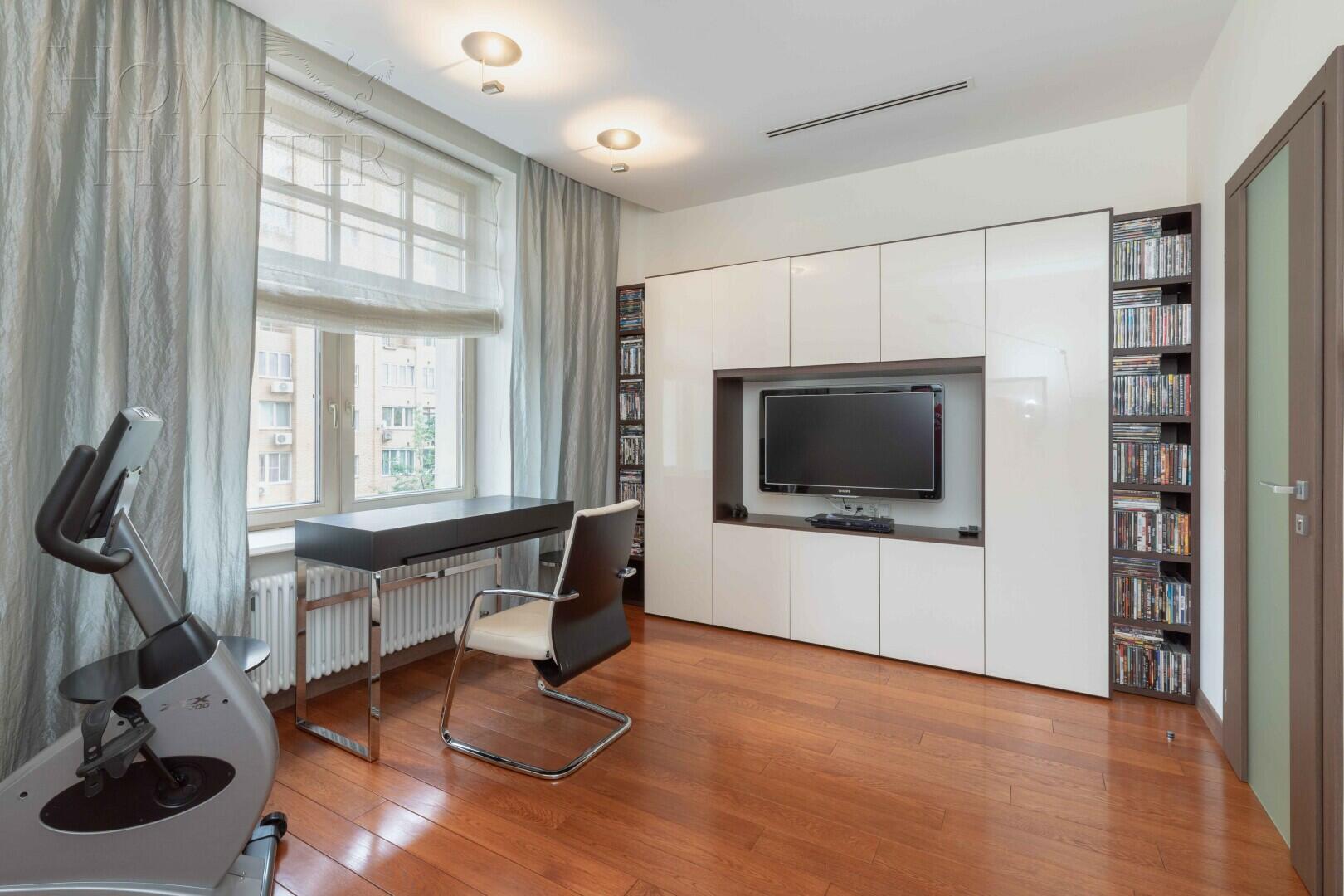 3-КОМН. КВАРТИРА С ОТДЕЛКОЙ 125 М² НА 4 ЭТАЖЕ