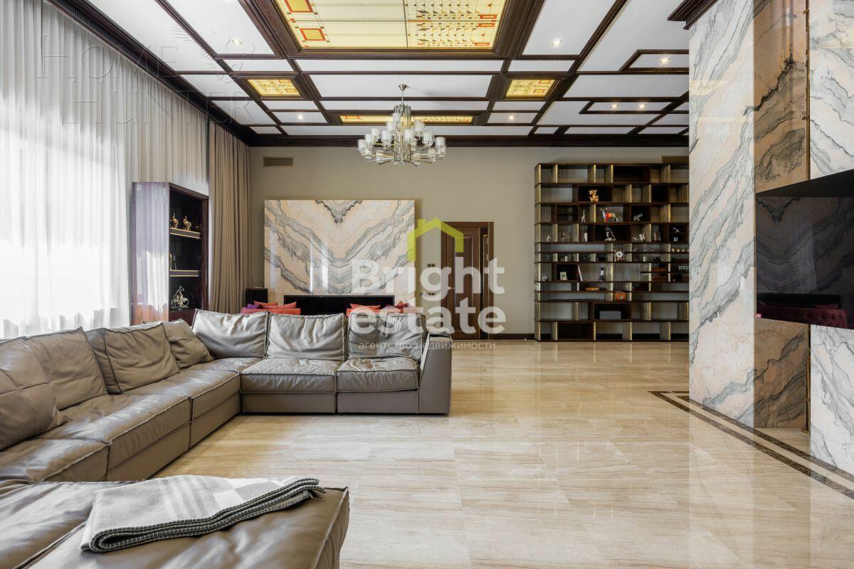 2-этажный коттедж 1 800 м² с отделкой