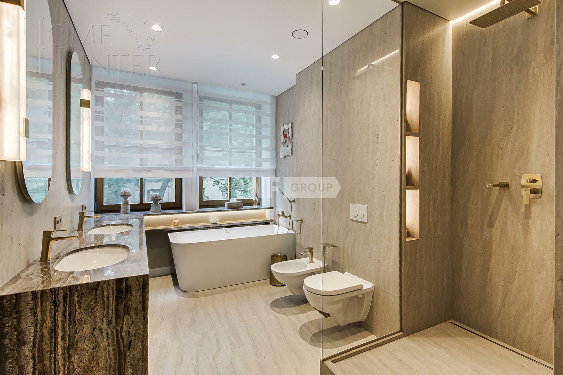 5-КОМН. КВАРТИРА С ОТДЕЛКОЙ 224.3 М² НА 3 ЭТАЖЕ