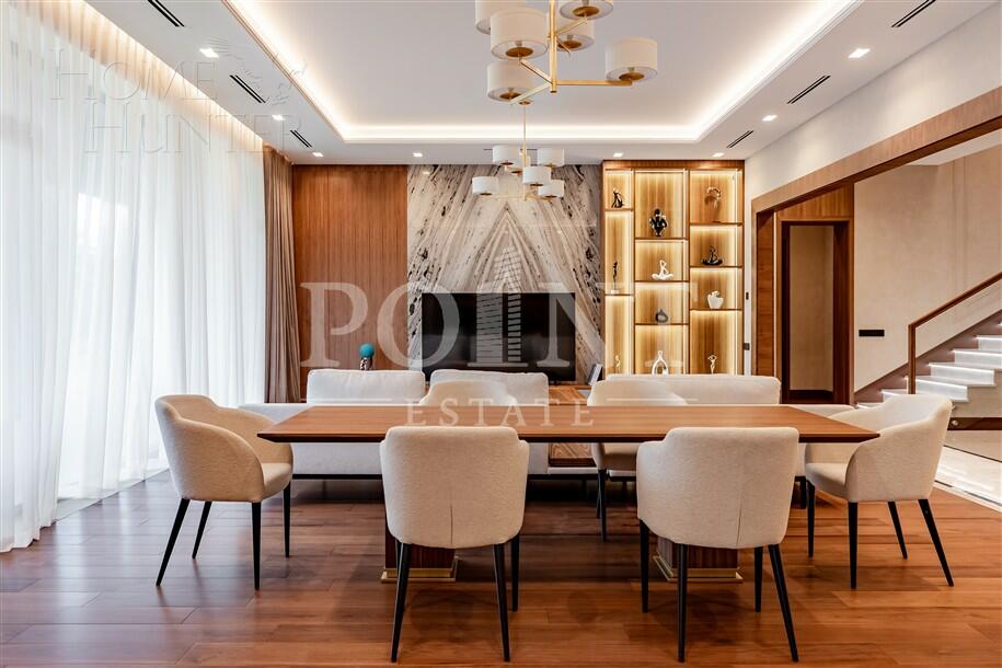 2-этажный коттедж 1 100 м² с отделкой