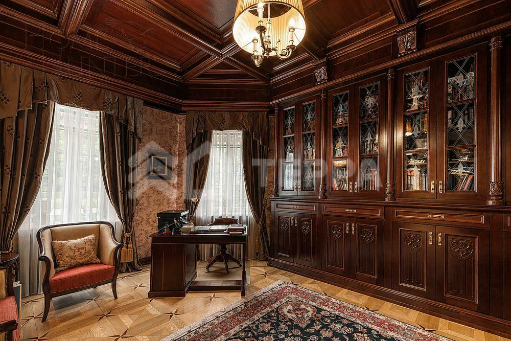 КОТТЕДЖ 1 800 м² с отделкой