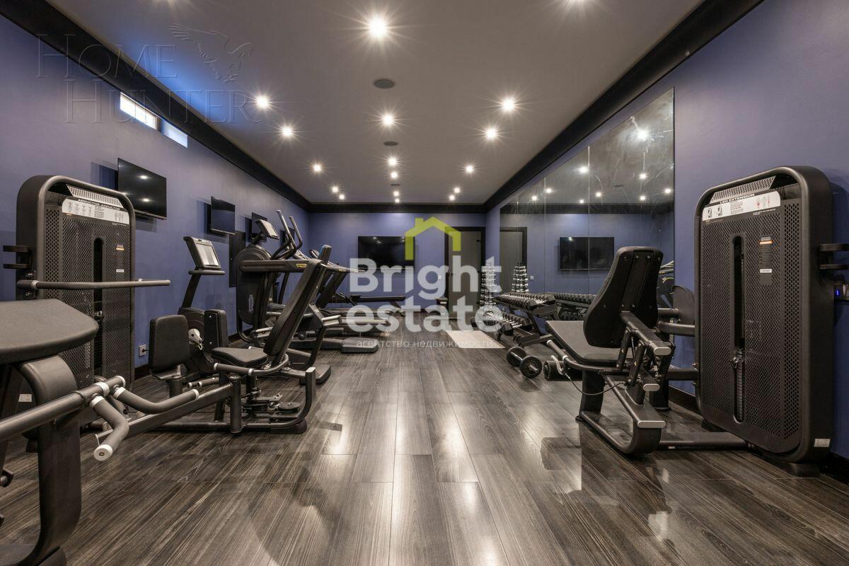 2-этажный коттедж 1 800 м² с отделкой