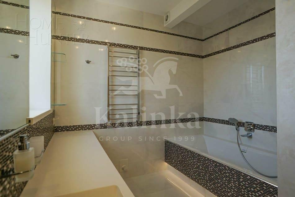 2-этажный коттедж 680 м² с отделкой