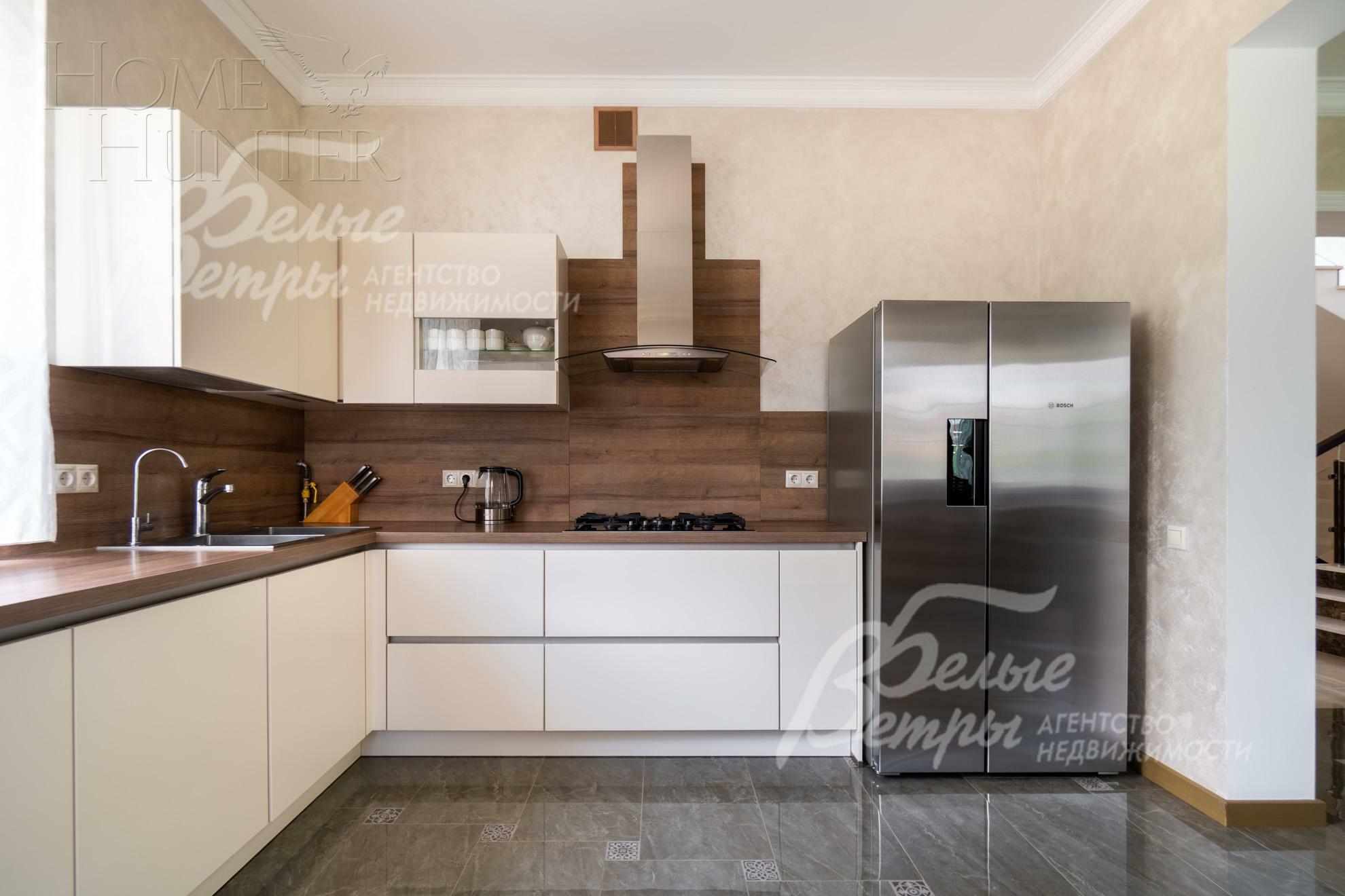 2-этажный коттедж 700 м² с отделкой