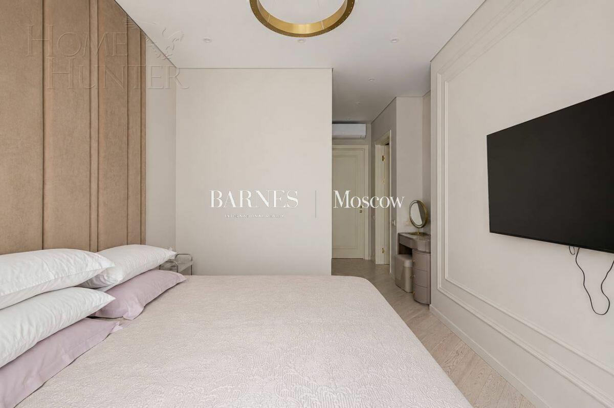 4-КОМН. КВАРТИРА С ОТДЕЛКОЙ 137.4 М² НА 2 ЭТАЖЕ