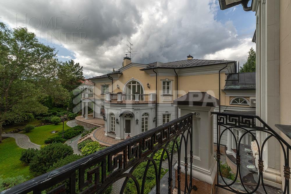 КОТТЕДЖ 1 800 м² с отделкой