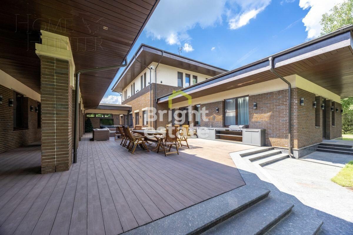 2-этажный коттедж 1 800 м² с отделкой