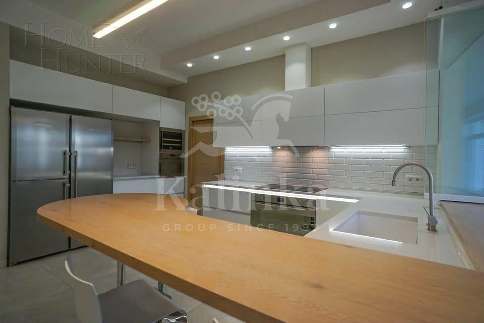 2-этажный коттедж 680 м² с отделкой