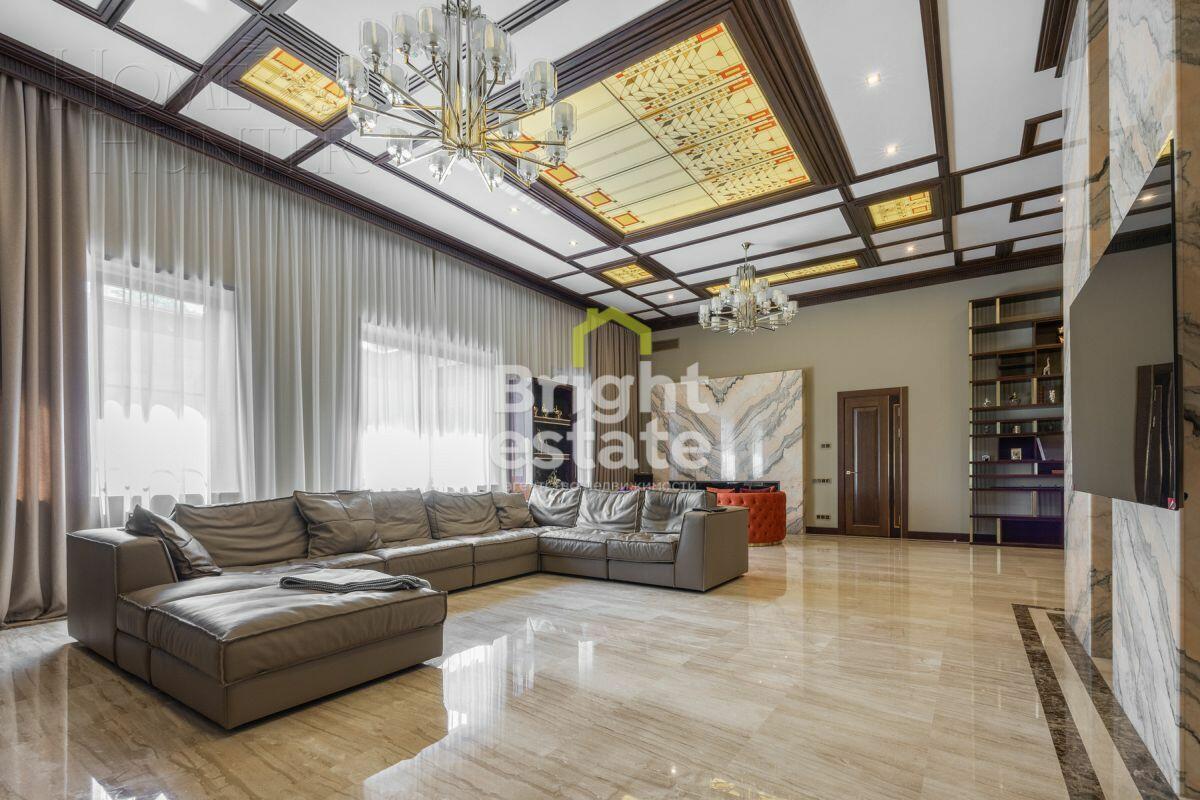 2-этажный коттедж 1 800 м² с отделкой