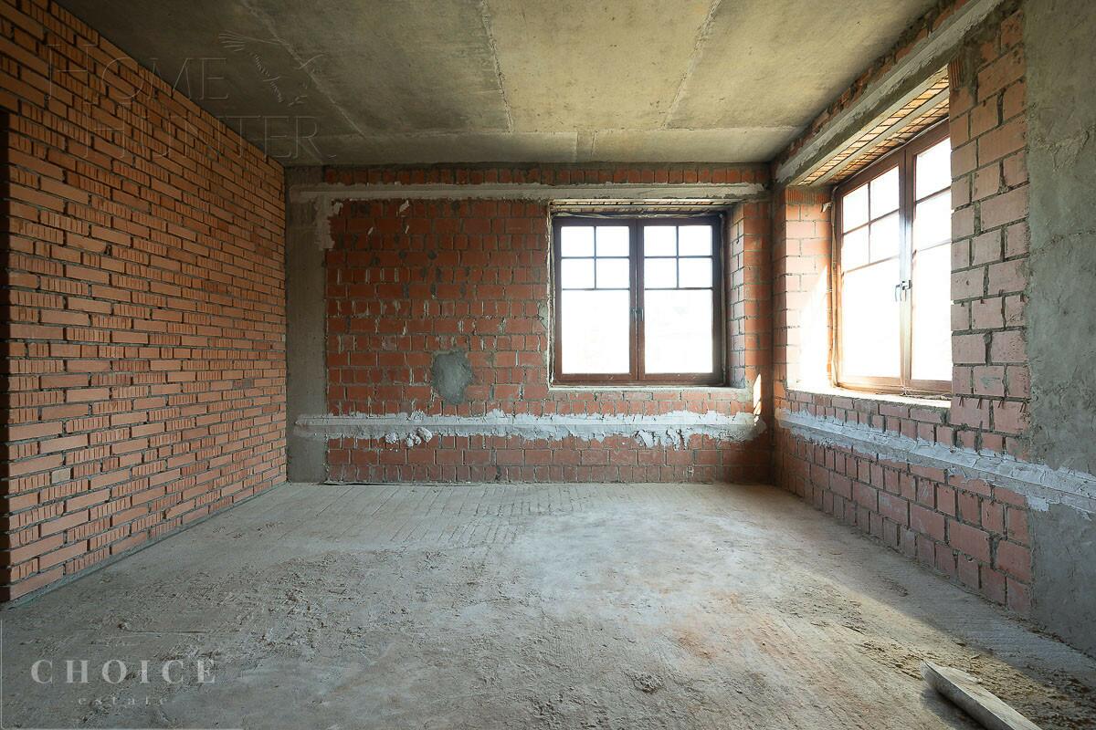 2-этажный коттедж 640 м² без отделки