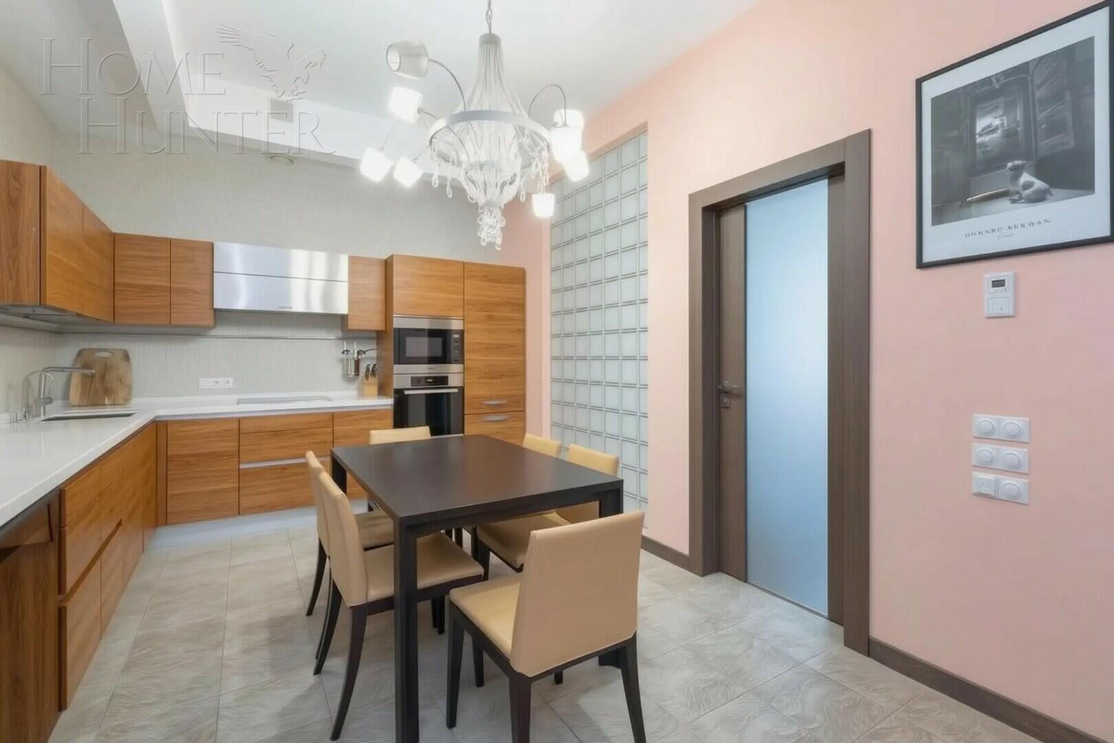 3-КОМН. КВАРТИРА С ОТДЕЛКОЙ 125 М² НА 4 ЭТАЖЕ
