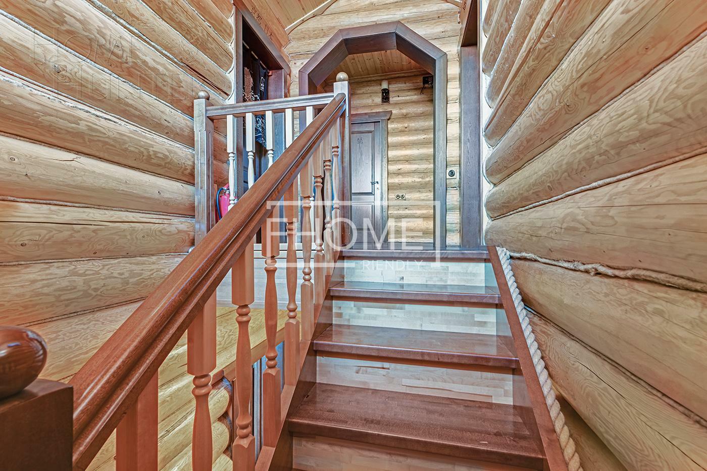 2-этажный коттедж 350 м² с отделкой